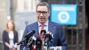 Victor Ponta, candidat la Președinția României: „Vouchere de vacanță pentru angajați și pensionari”, cu Eugen Teodorovici